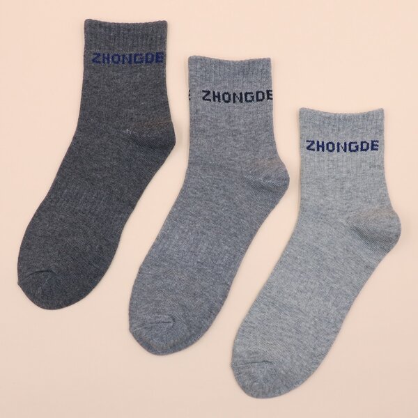 

3pairs Men Letter Graphic Socks, Multicolor