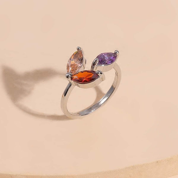 

Zircon Decor Ring, Silver