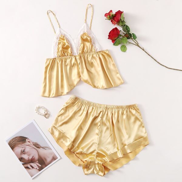 

Plus Contrast Lace Satin Pajama Set, Gold