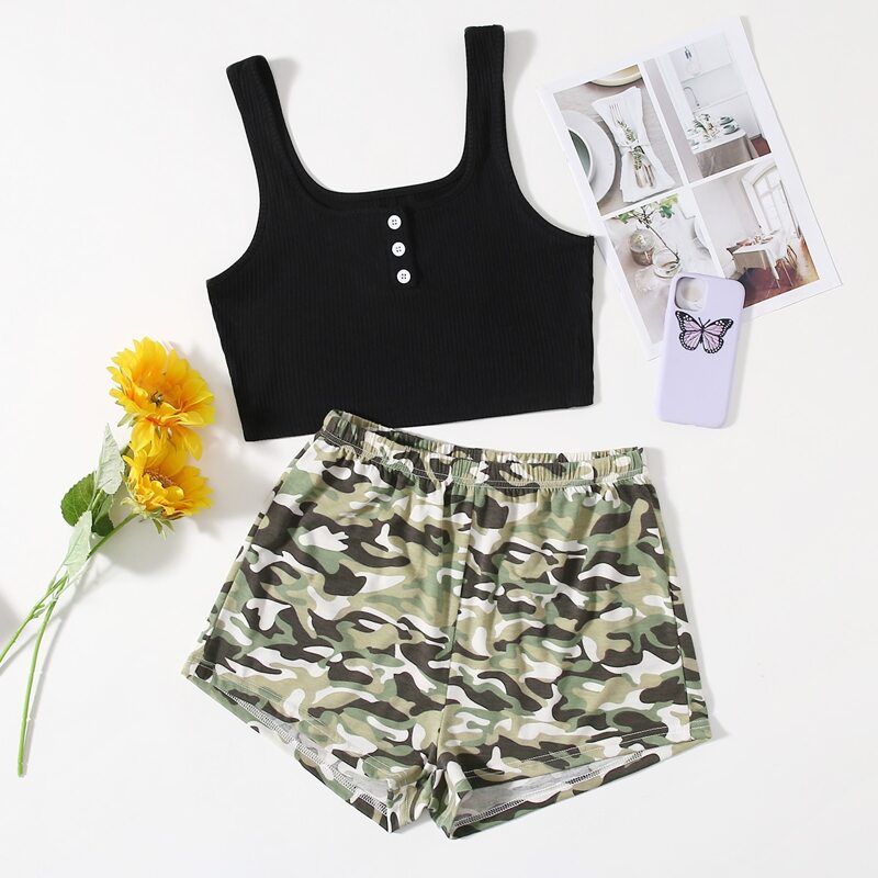 

Solid Tank Top & Camo Shorts Pajama Set, Multicolor