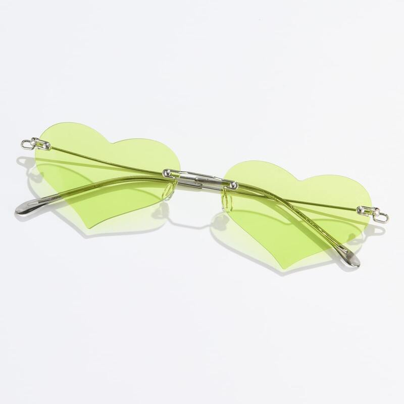 

Heart Frame Sunglasses