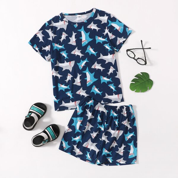 

Boys Allover Cartoon Shark Print Tee With Shorts, Multicolor