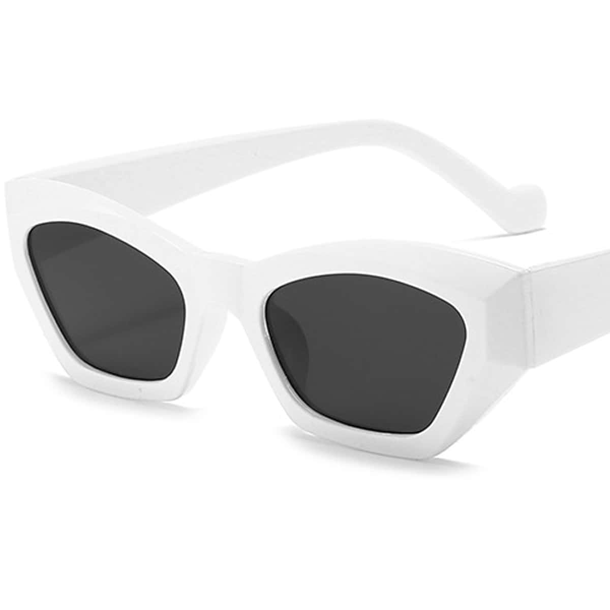 

Cat Eye Sunglasses