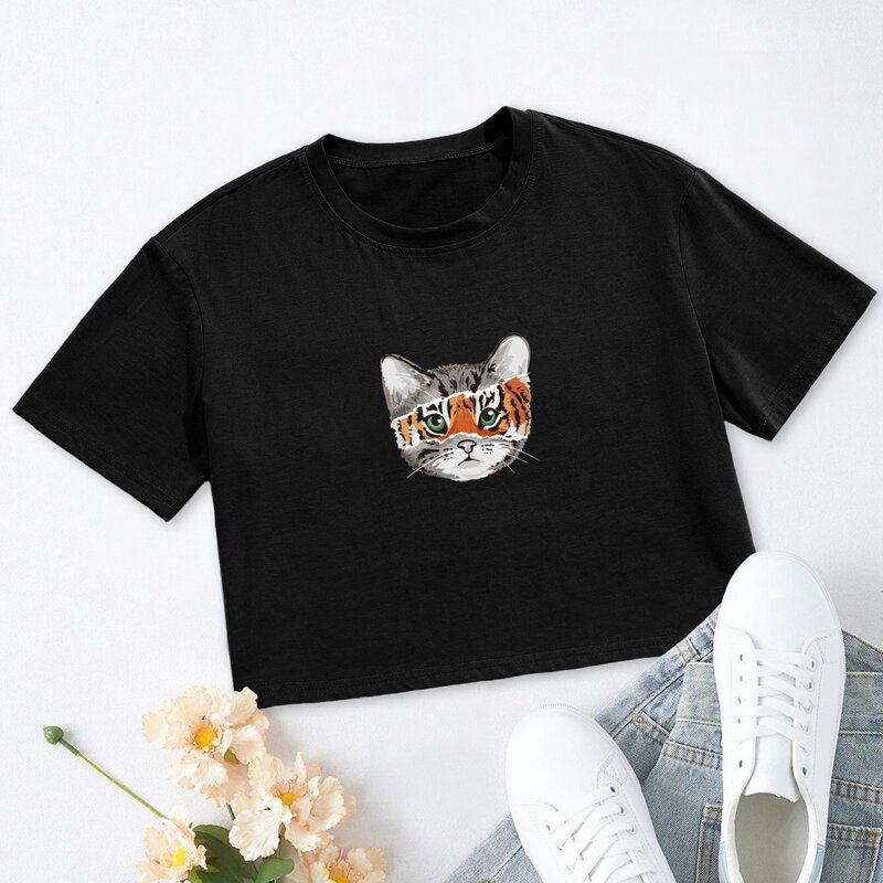 

Cat Graphic Crop Tee, Black