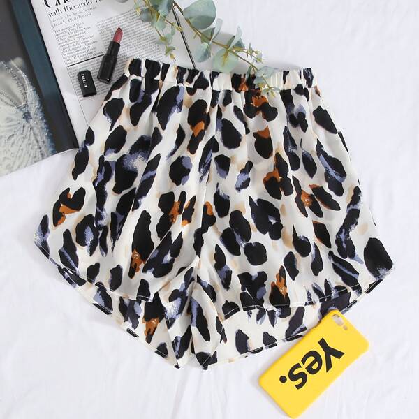 

Plus Allover Print Wide Leg Shorts, Multicolor