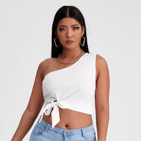 

Plus One Shoulder Knot Hem Crop Top, White