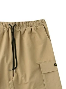 Manfinity LEGND 男士字母貼布翻蓋口袋短褲 - 卡其色 - 查看 4