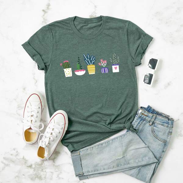

Plus Cartoon Plants Print Tee, Green