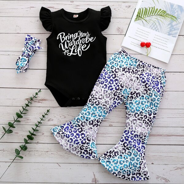 

Baby Girl Slogan Graphic Bodysuit & Flare Leg Pants & Headband, Multicolor