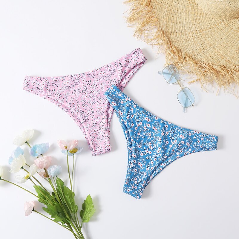 

2pack Ditsy Floral Bikini Bottom Set, Multicolor