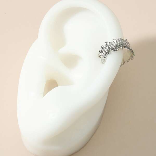 

1pc Simple Ear Cuff, Silver