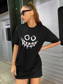 Graphic Print Longline Tee - Black - View 3