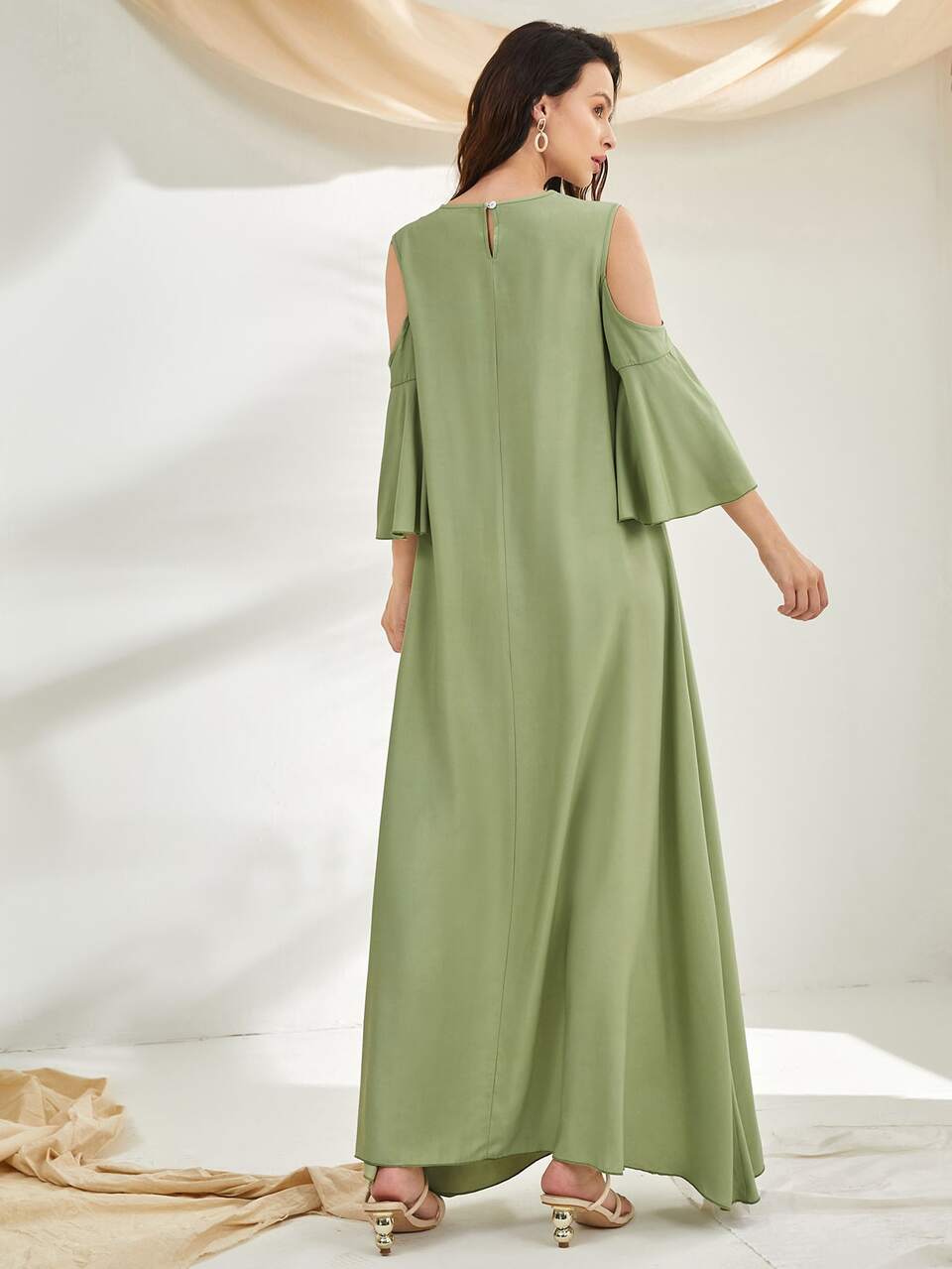 Floral Embroidery Cold Shoulder Maxi Tunic Dress