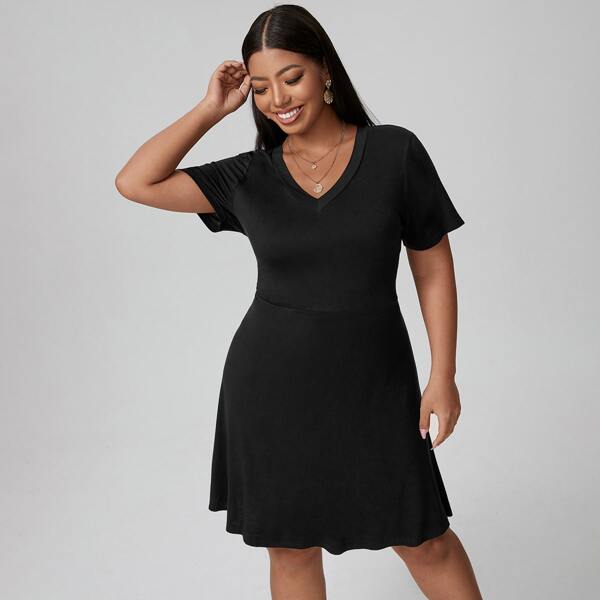 

Plus Solid V Neck A-line Dress, Black