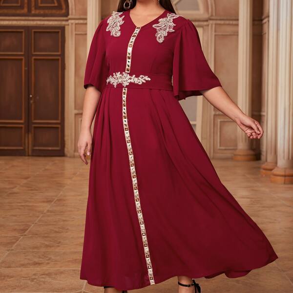 

Plus Appliques Butterfly Sleeve V-neck Dress, Burgundy