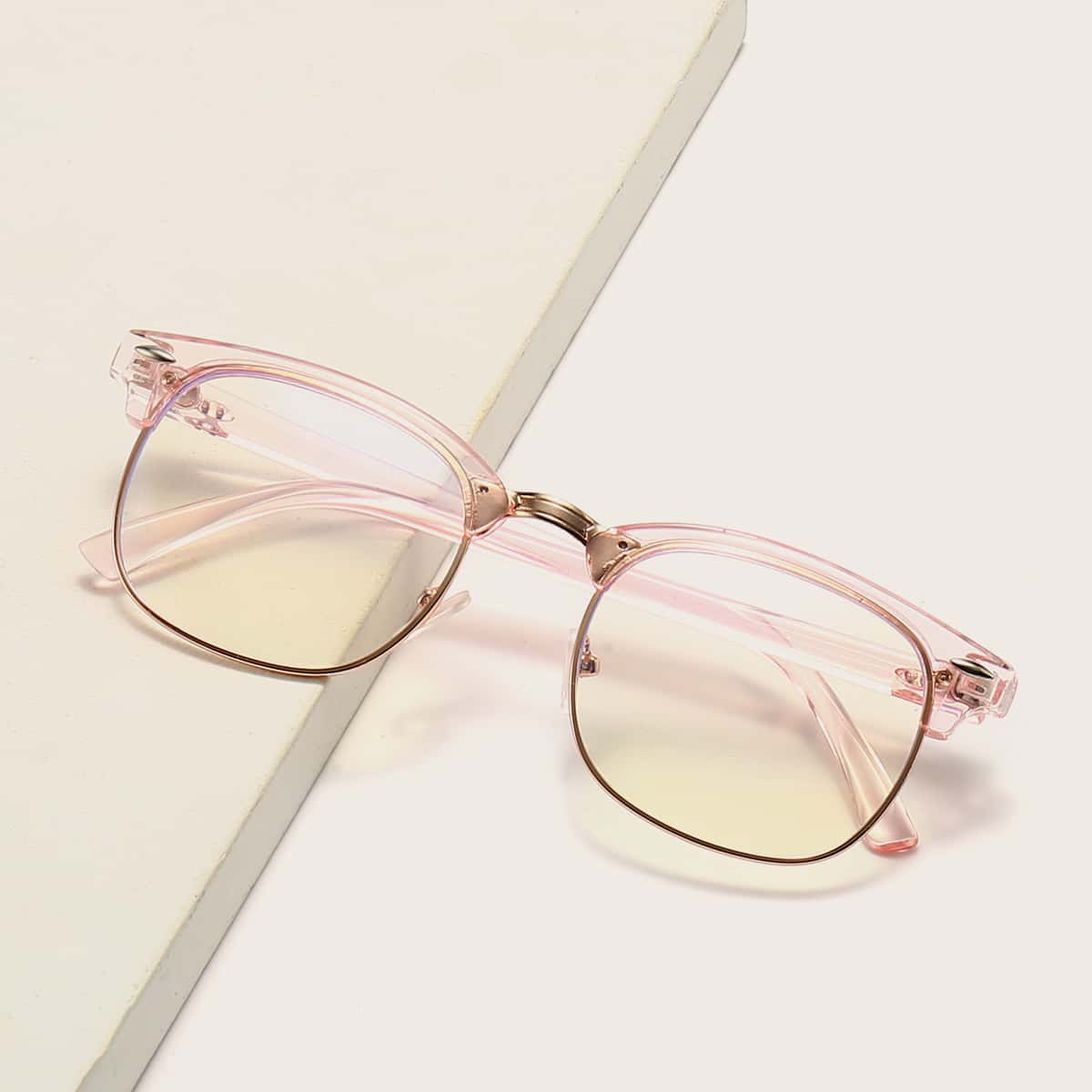 

Square Frame Glasses