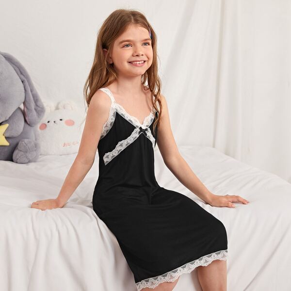 

Ночная рубашка на бретельках с кружевной отделкой для девочек, Чёрный