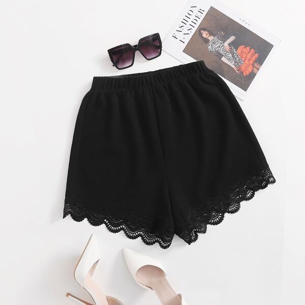 

Elastic Waist Lace Hem Solid Shorts, Black