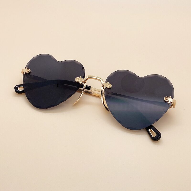 

Rimless Heart Frame Sunglasses