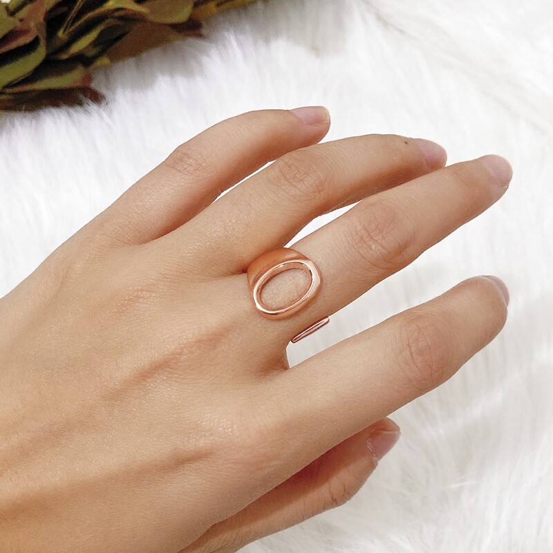 

Letter Charm Ring, Rose gold