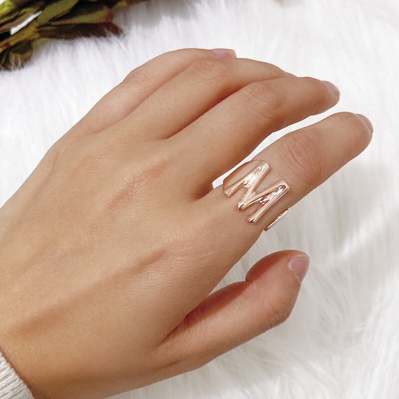 

Letter Charm Ring, Rose gold