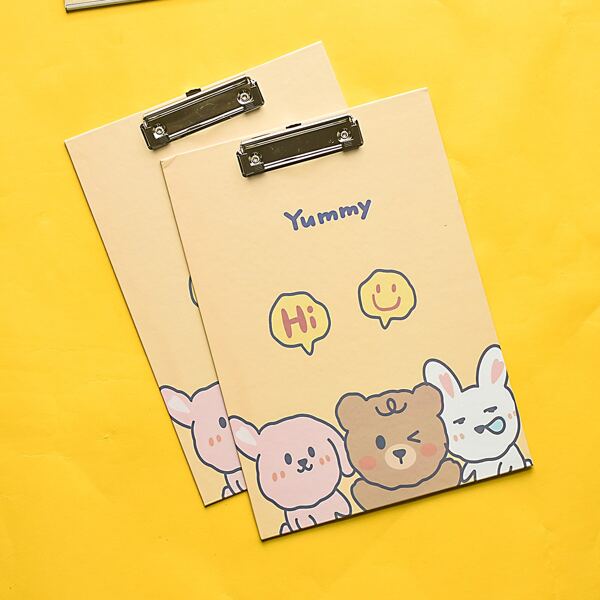 

1pc Cartoon Graphic Clipboard, Multicolor
