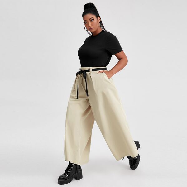 

Plus Solid Crew Neck Tee With Belted Wide Leg Pants, Multicolor
