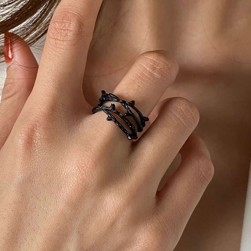 

1pc Layered Vine Ring, Black