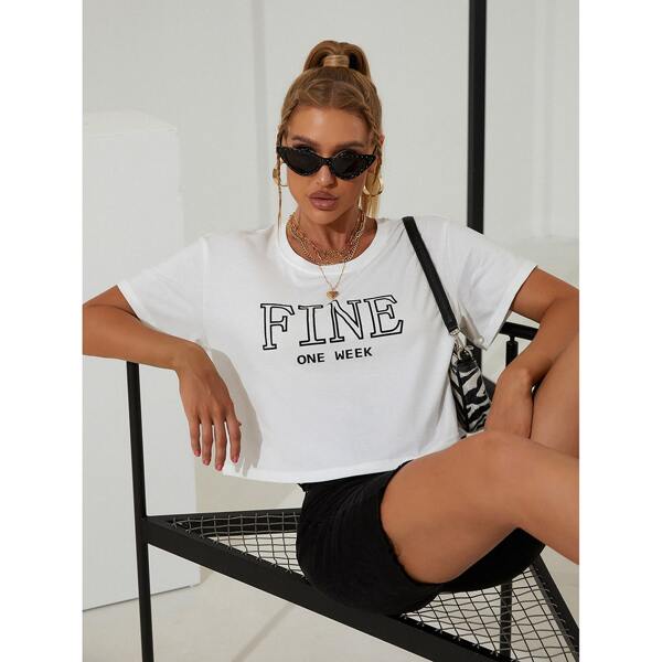 

Drop Shoulder Letter Graphic Crop Tee, White