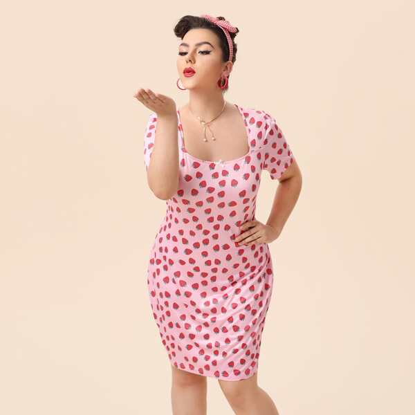 

Plus Allover Strawberry Print Fitted Dress, Baby pink