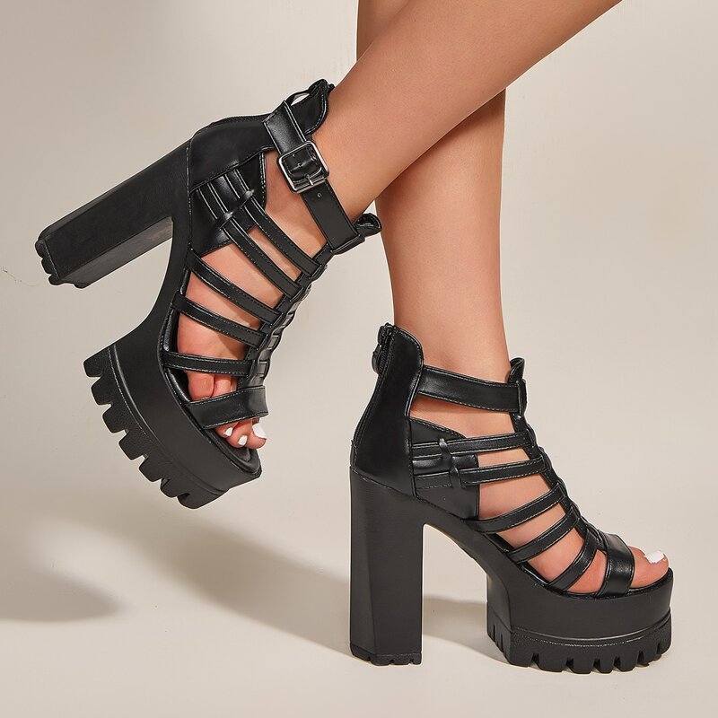 

Strappy Chunky Heeled Sandals, Black