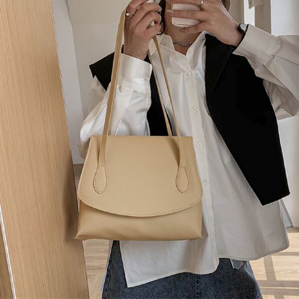 

Minimalist Shoulder Tote Bag, Khaki