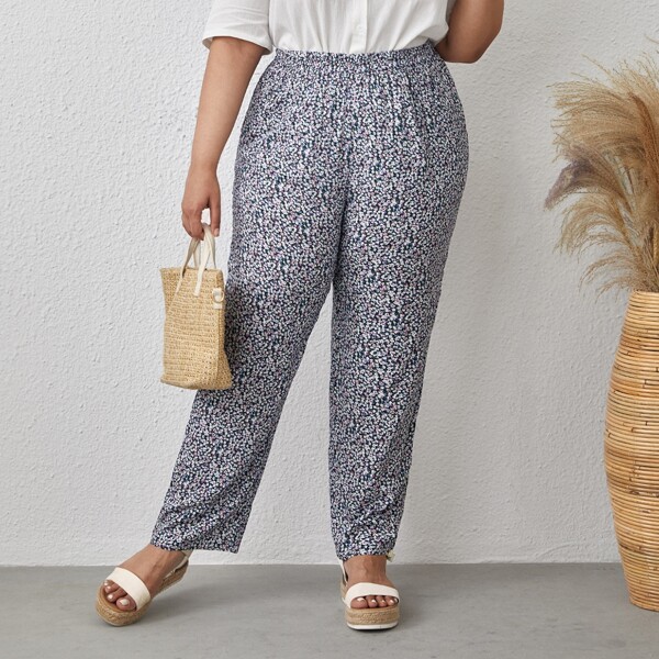 

Plus Ditsy Floral Slant Pocket Pants, Multicolor