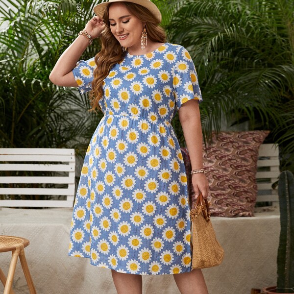 

Plus Allover Floral Print A-line Dress, Multicolor