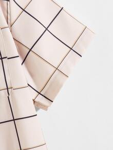 Manfinity Men Plaid Button Up Pocket Shirt - Khaki - View 4