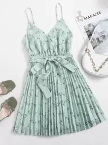 SHEIN 大碼自腰帶小碎花百褶吊帶連衣裙 - 薄荷綠 - 查看 1