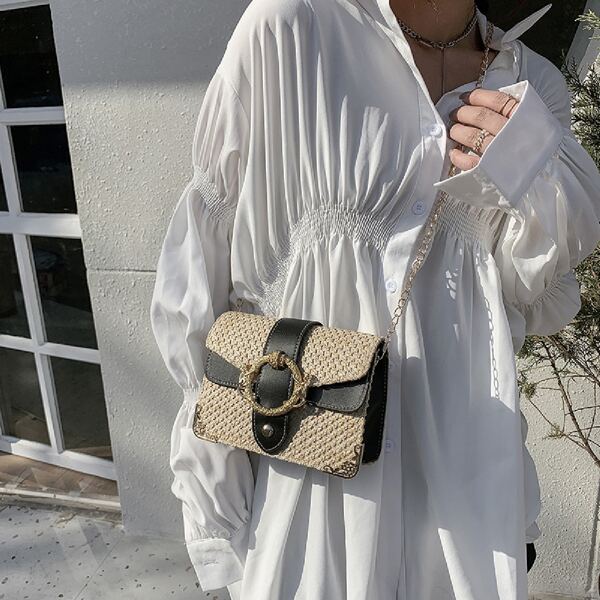 

Buckle Decor Chain Straw Bag, Black