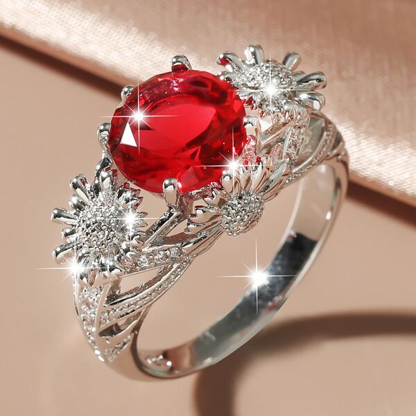 

Zircon Decor Ring, Silver