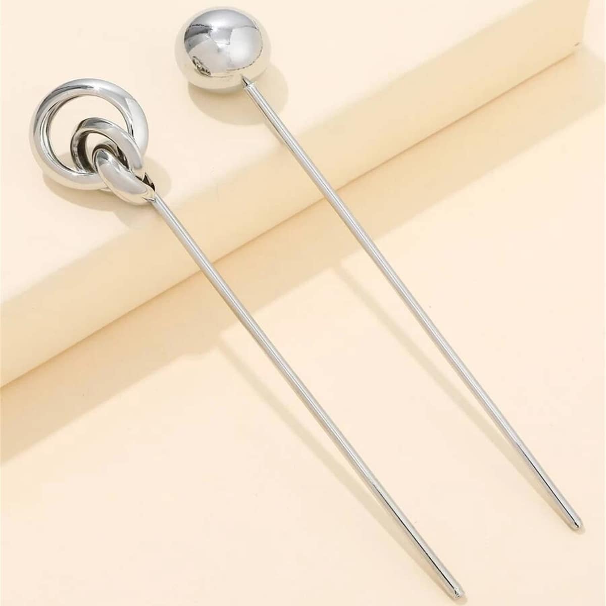 

2pcs Round Ball Decor Hair Pin, Silver
