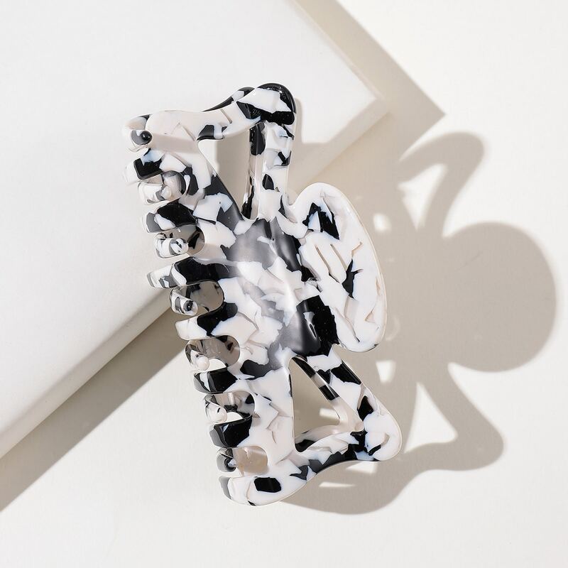 

1pc Cow Print Hair Claw, Black and white