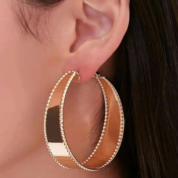 

Metallic Hoop Earrings, Gold