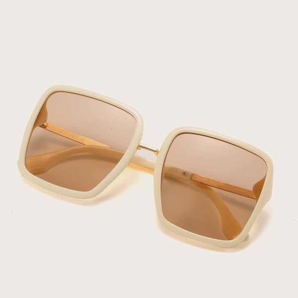 

Square Frame Sunglasses
