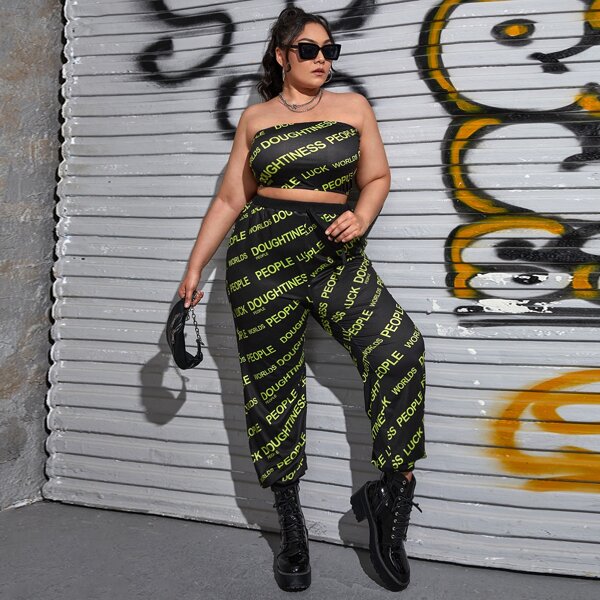 

Plus Slogan Graphic Tube Top & Sweatpants Set, Black