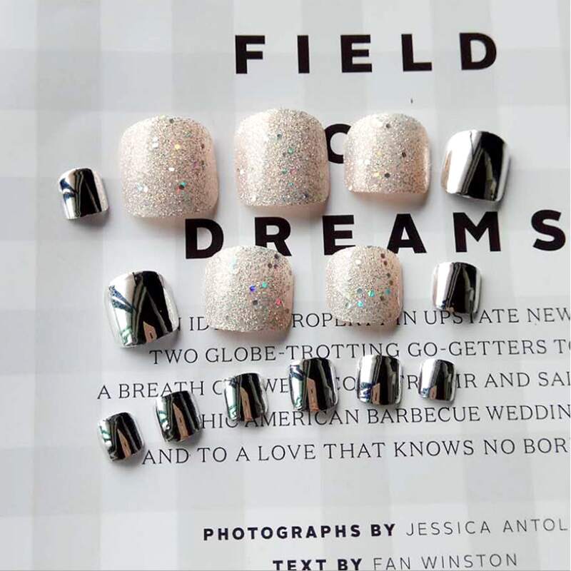 

24pcs Glitter Toe Fake Nail, Silver