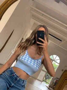 Aveloria Gingham Crop Knit Top