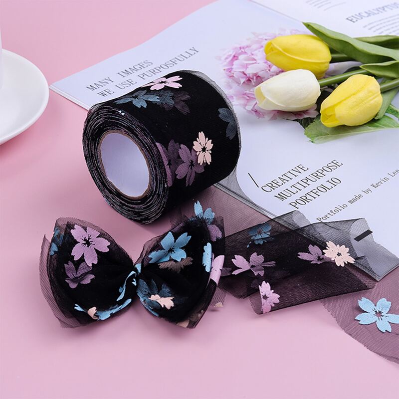 

1roll Floral Pattern Decorative Yarn, Black