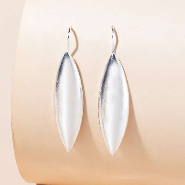 

Geometric Design Earrings, Silver