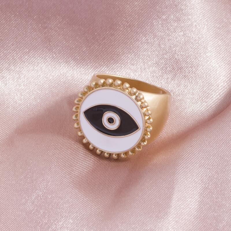 

Eye Design Ring, White