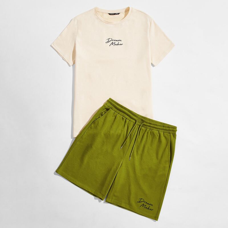 

Guys Slogan Graphic Tee & Slant Pocket Shorts Set, Multicolor
