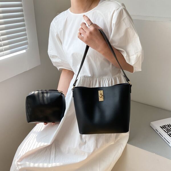 

Twist Lock Minimalist Bucket Bag, Black